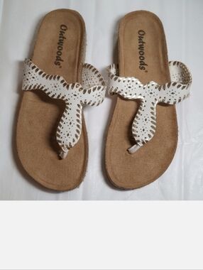 Outwoods White and Brown Sandals with Braided Straps Size 7 NWOT